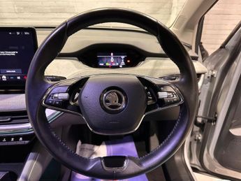SKODA ENYAQ 62kWh 60 SUV 5dr Electric Auto (179 ps)