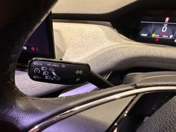 SKODA ENYAQ 62kWh 60 SUV 5dr Electric Auto (179 ps)