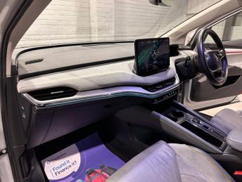SKODA ENYAQ 62kWh 60 SUV 5dr Electric Auto (179 ps)