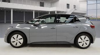 VOLKSWAGEN ID.3 Pro Performance 58kWh Family Hatchback 5dr Electric Auto (204 ps
