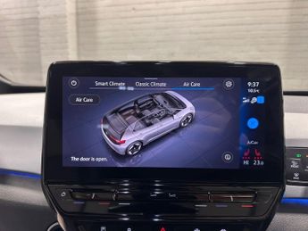 VOLKSWAGEN ID.3 Pro Performance 58kWh Family Hatchback 5dr Electric Auto (204 ps