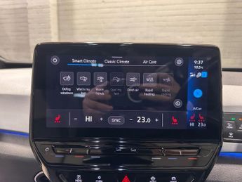 VOLKSWAGEN ID.3 Pro Performance 58kWh Family Hatchback 5dr Electric Auto (204 ps