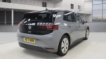 VOLKSWAGEN ID.3 Pro Performance 58kWh Family Hatchback 5dr Electric Auto (204 ps