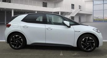VOLKSWAGEN ID.3 Pro Performance 58kWh Family Hatchback 5dr Electric Auto (204 ps