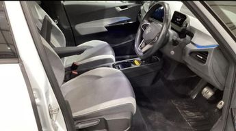 VOLKSWAGEN ID.3 Pro Performance 58kWh Family Hatchback 5dr Electric Auto (204 ps