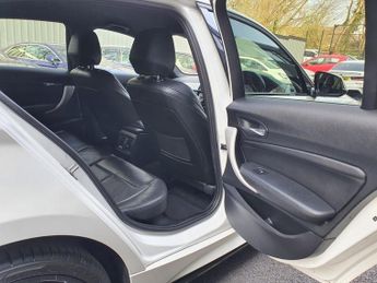 BMW 1 SERIES 2.0 118d M Sport Hatchback 5dr Diesel Auto Euro 6 (s/s) (150 ps)