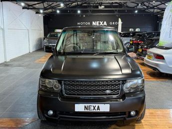 LAND ROVER RANGE ROVER 4.4 TD V8 Vogue SUV 5dr Diesel Auto 4WD Euro 5 (313 bhp)