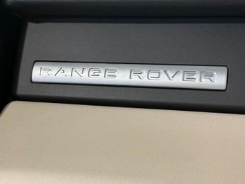 LAND ROVER RANGE ROVER 4.4 TD V8 Vogue SUV 5dr Diesel Auto 4WD Euro 5 (313 bhp)