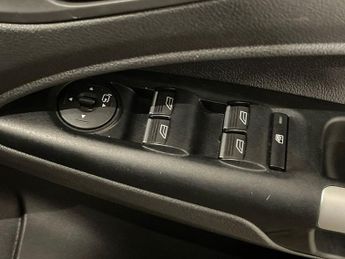 FORD GRAND TOURNEO CONNECT 1.5 TDCi Titanium MPV 5dr Diesel Powershift Euro 6 (s/s) (120 ps