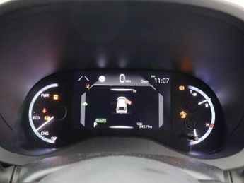 TOYOTA YARIS CROSS 1.5 VVT-h Design SUV 5dr Petrol Hybrid E-CVT Euro 6 (s/s) (116 p