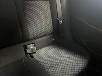 VAUXHALL ASTRA 1.4i Design Hatchback 5dr Petrol Manual Euro 6 (100 ps) - AA INS