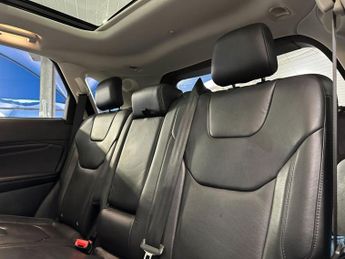 FORD EDGE 2.0 TDCi Titanium SUV 5dr Diesel Powershift AWD Euro 6 (s/s) (21