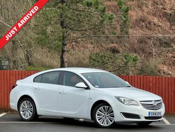 Vauxhall Insignia 2.0 CDTi Energy Hatchback 5dr Diesel Manual Euro 5 (130 ps)