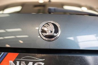 SKODA OCTAVIA 1.6 TDI SCR SE L Hatchback 5dr Diesel DSG Euro 6 (s/s) (115 ps)