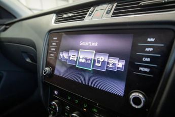 SKODA OCTAVIA 1.6 TDI SCR SE L Hatchback 5dr Diesel DSG Euro 6 (s/s) (115 ps)