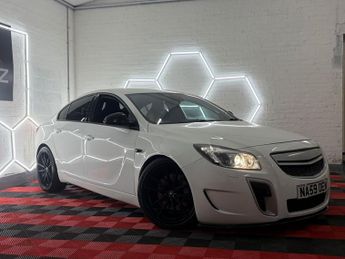 Vauxhall Insignia 2.8i Turbo V6 VXR Saloon 4dr Petrol Manual 4WD Euro 5 (325 ps)