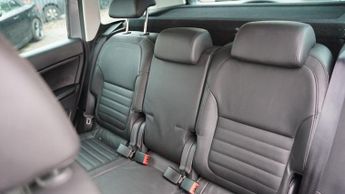 SKODA YETI 2.0 TDI Elegance SUV 5dr Diesel Manual 4WD Euro 5 (170 ps)