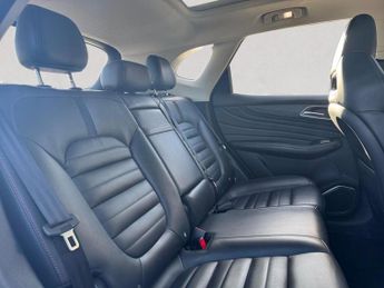 MG MG HS 1.5 T-GDI Exclusive SUV 5dr Petrol DCT Euro 6 (s/s) (162 ps)