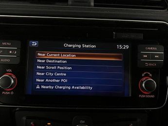 NISSAN LEAF 40kWh N-Connecta Hatchback 5dr Electric Auto (150 ps)