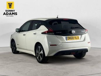 NISSAN LEAF 40kWh N-Connecta Hatchback 5dr Electric Auto (150 ps)