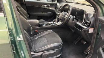 KIA SPORTAGE 1.6 h T-GDi GT-Line SUV 5dr Petrol Hybrid Auto Euro 6 (s/s) (226