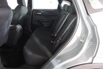 NISSAN QASHQAI 1.3 DIG-T MHEV Acenta Premium SUV 5dr Petrol Hybrid XTRON Euro 6