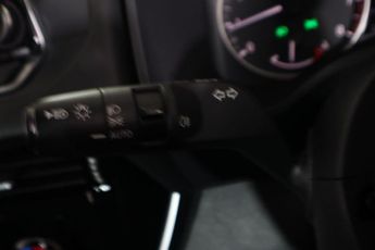 NISSAN QASHQAI 1.3 DIG-T MHEV Acenta Premium SUV 5dr Petrol Hybrid XTRON Euro 6