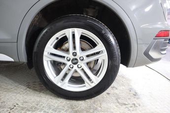 AUDI Q5 2.0 TFSI 45 S line Sportback 5dr Petrol S Tronic quattro Euro 6 