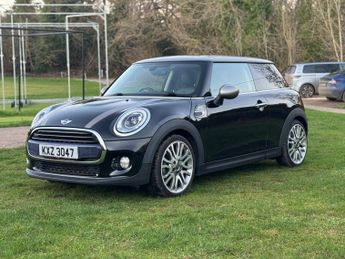 MINI HATCH 1.5 Cooper Seven Hatchback 3dr Petrol Auto Euro 6 (s/s) (136 ps)