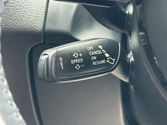 AUDI Q5 2.0L TFSI QUATTRO PETROL 