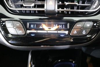 TOYOTA C-HR 1.8 VVT-h Excel SUV 5dr Petrol Hybrid CVT Euro 6 (s/s) (122 ps)