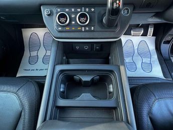 LAND ROVER DEFENDER 3.0 Defender Hard Top X-Dynamic HSE DMHEV A 4WD 3dr