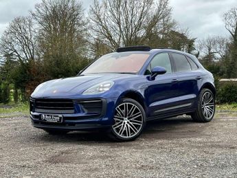 Porsche Macan 2.0 Macan Semi-Auto 4WD 5dr