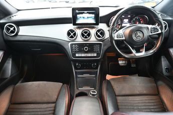 MERCEDES-BENZ CLA 2.1 CLA220d AMG Line Coupe 4dr Diesel 7G-DCT Euro 6 (s/s) (177 p