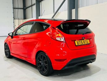 FORD FIESTA 1.0T EcoBoost Zetec S Red Edition Hatchback 3dr Petrol Manual Eu