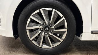 HYUNDAI IONIQ 38.3kWh Premium SE Hatchback 5dr Electric Auto (136 ps)