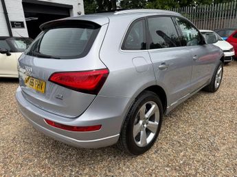 AUDI Q5 2.0 TDI SE SUV 5dr Diesel Manual quattro Euro 6 (s/s) (150 ps)