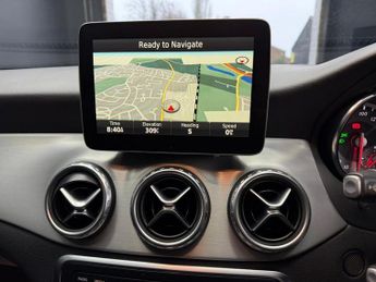 MERCEDES-BENZ GLA 2.1 GLA220d AMG Line (Premium) 7G-DCT 4MATIC Euro 6 (s/s) 5dr