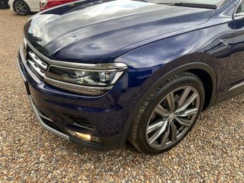 VOLKSWAGEN TIGUAN 2.0 TSI SEL SUV 5dr Petrol DSG 4Motion Euro 6 (s/s) (230 ps)