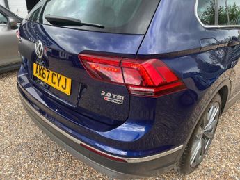 VOLKSWAGEN TIGUAN 2.0 TSI SEL SUV 5dr Petrol DSG 4Motion Euro 6 (s/s) (230 ps)