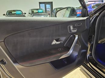 MERCEDES-BENZ A-CLASS 1.3 A200 AMG Line (Premium Plus) Hatchback 5dr Petrol 7G-DCT Eur