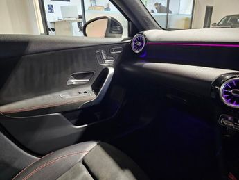 MERCEDES-BENZ A-CLASS 1.3 A200 AMG Line (Premium Plus) Hatchback 5dr Petrol 7G-DCT Eur