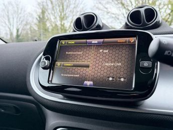 SMART FORFOUR 17.6kWh Premium Hatchback 5dr Electric Auto (22kW Charger) (82 p