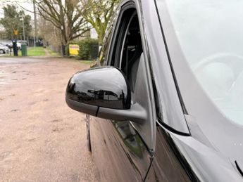 SMART FORFOUR 17.6kWh Premium Hatchback 5dr Electric Auto (22kW Charger) (82 p