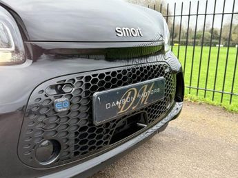 SMART FORFOUR 17.6kWh Premium Hatchback 5dr Electric Auto (22kW Charger) (82 p