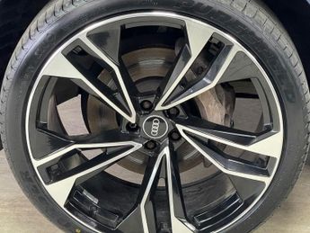 AUDI Q5 2.0 TFSIe 50 S line SUV 5dr Petrol Plug-in Hybrid S Tronic quatt