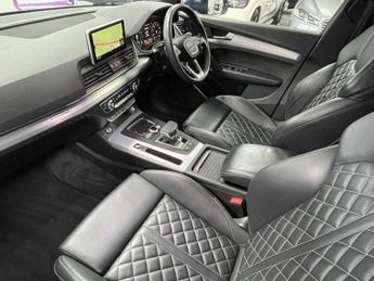AUDI Q5 2.0 TFSIe 50 S line SUV 5dr Petrol Plug-in Hybrid S Tronic quatt