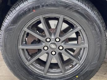 LAND ROVER DISCOVERY SPORT 2.0 D150 MHEV SUV 5dr Diesel Auto 4WD Euro 6 (s/s) (150 ps)