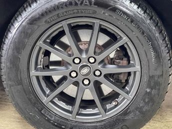 LAND ROVER DISCOVERY SPORT 2.0 D150 MHEV SUV 5dr Diesel Auto 4WD Euro 6 (s/s) (150 ps)