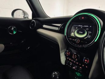 MINI CONVERTIBLE 1.5 Cooper Convertible 2dr Petrol Manual Euro 6 (s/s) (136 ps)